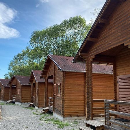 Gyopar Wooden Houses Izvoare  Dış mekan fotoğraf